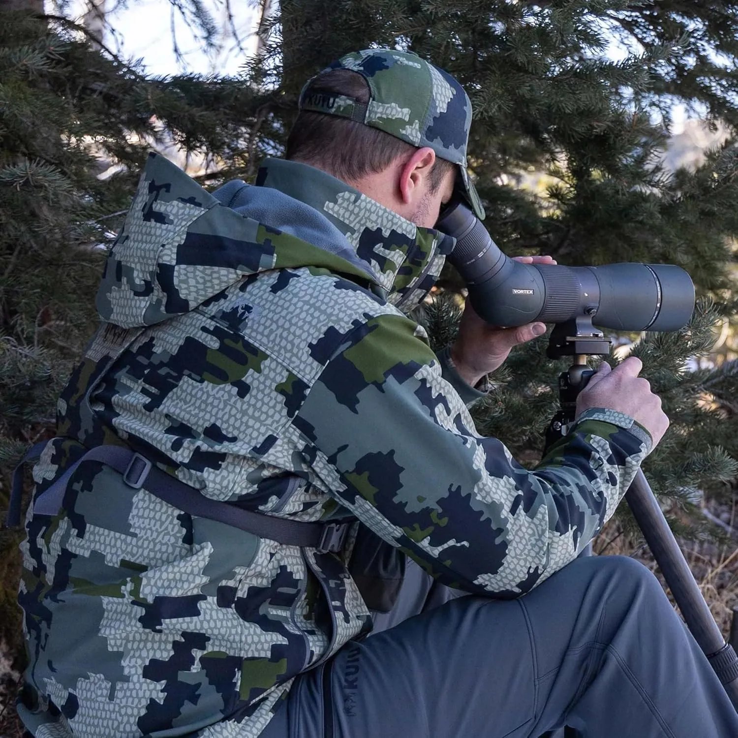 KUIU Guide PRO Hooded Jacket - Wind Resistant, Water Repellent, & Soft-Shell Hunting Jacket