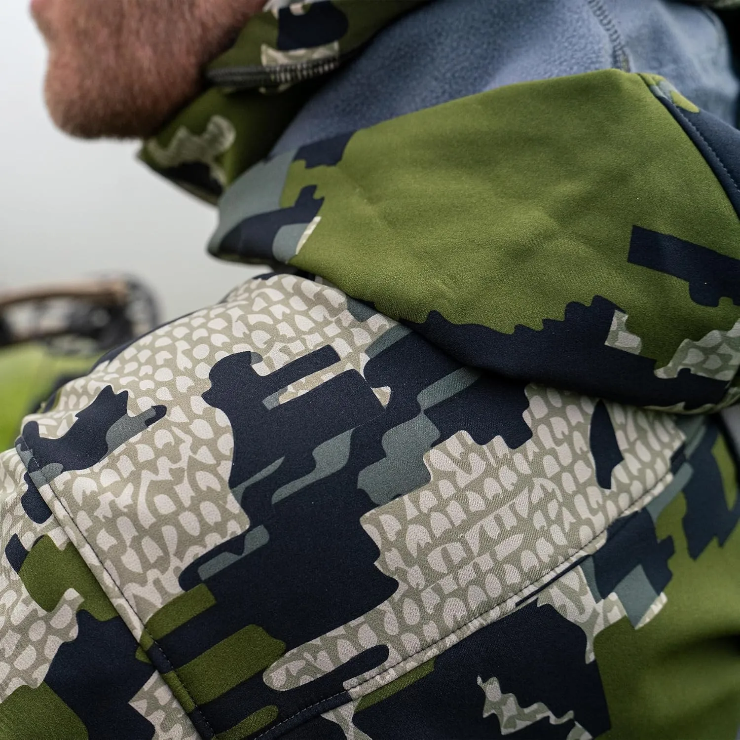 KUIU Guide PRO Hooded Jacket - Wind Resistant, Water Repellent, & Soft-Shell Hunting Jacket